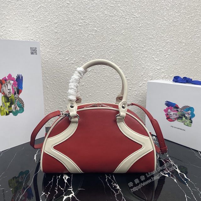 prada女包 普拉達2020年專櫃最新款 小牛皮女士手提包 1BB070 走秀款 prada大號單肩女包  pyd2194